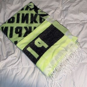 VS PINK Neon Yellow/Green Scarf